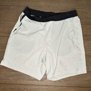 Ten Thousand Interval Short